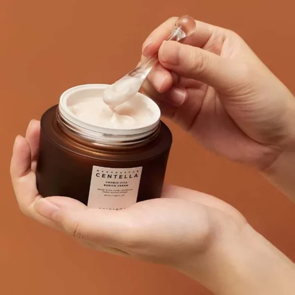 SKIN1004 Madagascar Centella Probio-Cica Enrich Cream 50ml SKIN1004 Madagascar Centella Probio-Cica Enrich Cream 50ml