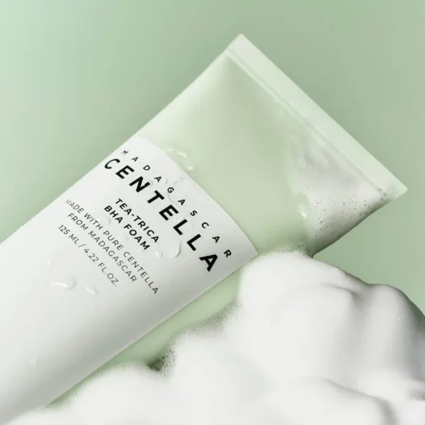 SKIN1004 Madagascar Centella Tea-Trica BHA Foam 125ml SKIN1004 Madagascar Centella Tea-Trica BHA Foam 125ml