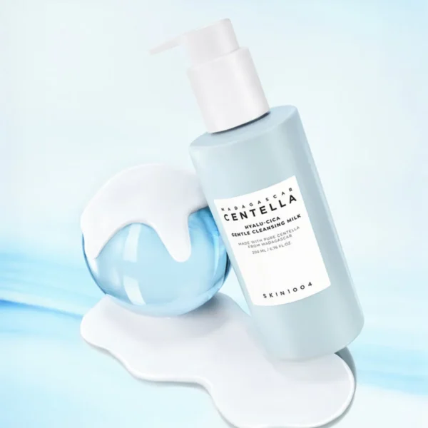 SKIN1004 Madagascar Centella Hyalu-Cica Gentle Cleansing Milk