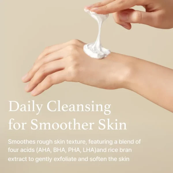 I'm From Rice Whip Facial Cleanser Mini 30ml I'm From Rice Whip Facial Cleanser Mini 30ml
