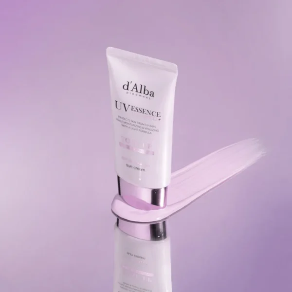 d'Alba Waterfall Tone-Up Sun Cream (Purple) d'Alba Waterfall Tone-Up Sun Cream (Purple)